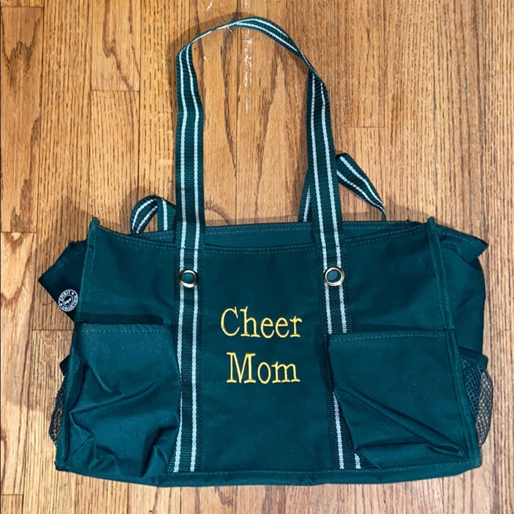 #CheerMom Utility Tote from Thirty-ONE
